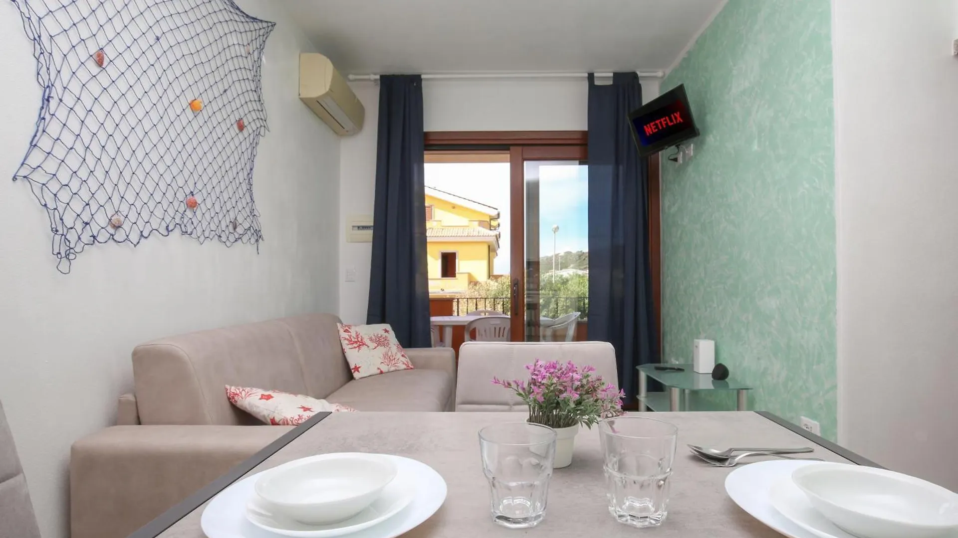 Appartamento Castelsardo, Lu Bagnu - View Of The Sea Home - Beautiful View Sardinia Near Beach